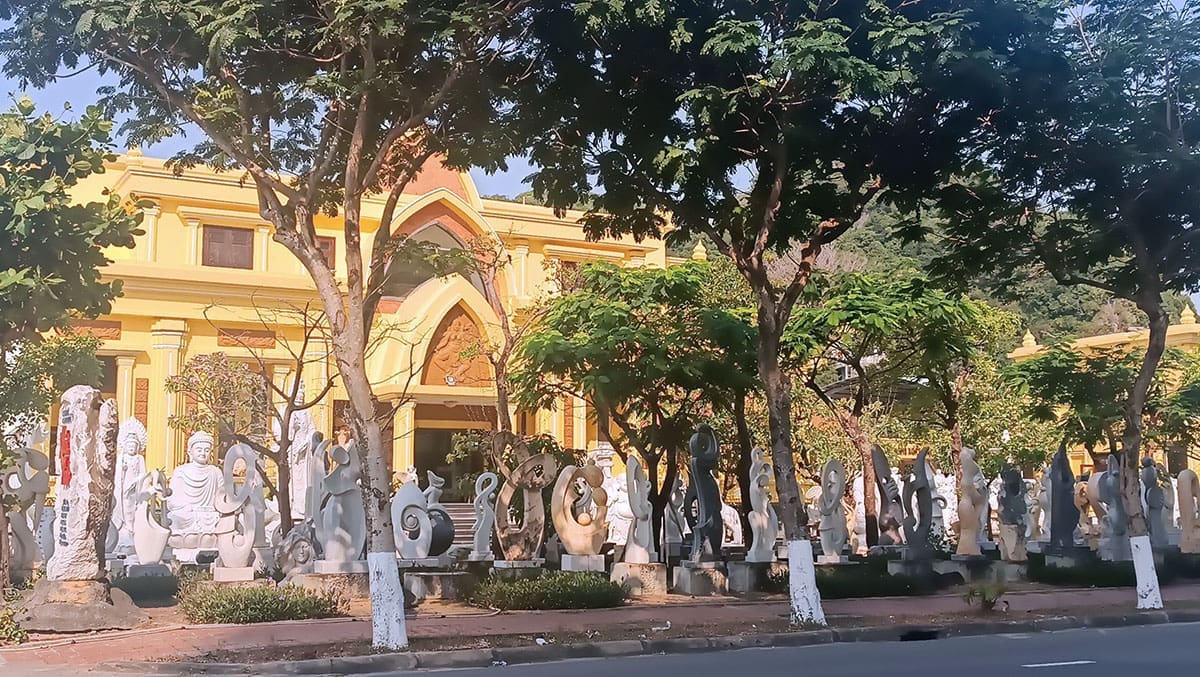 Non Nuoc Stone Carving Village In Da Nang - Ngũ Hành Sơn Đà Nẵng,Việt Nam 04