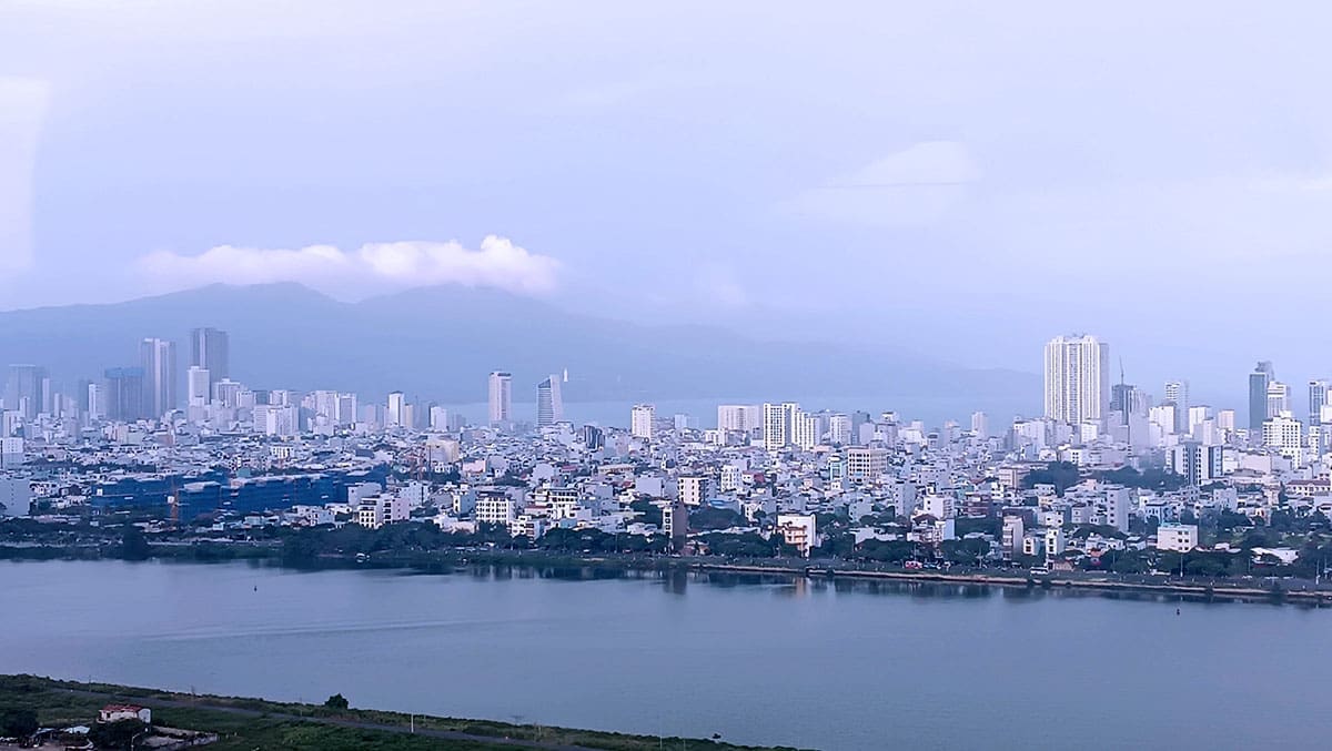 Discover The Top 10 Best Beach Hotels - BlueSun Danang Beach Hotel 1 Danang Beach Hotel Where Is Da Nang Located In Vietnam